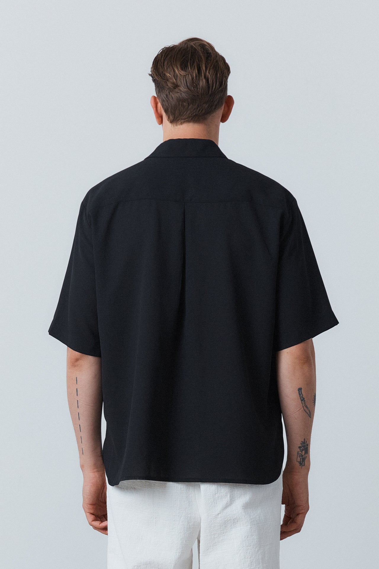 Light Twill Semi-Oversized Shirt Black