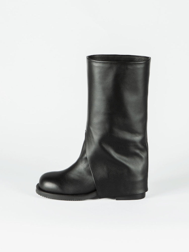 MOON WARMER MIDDLE BOOT 23F52 BK