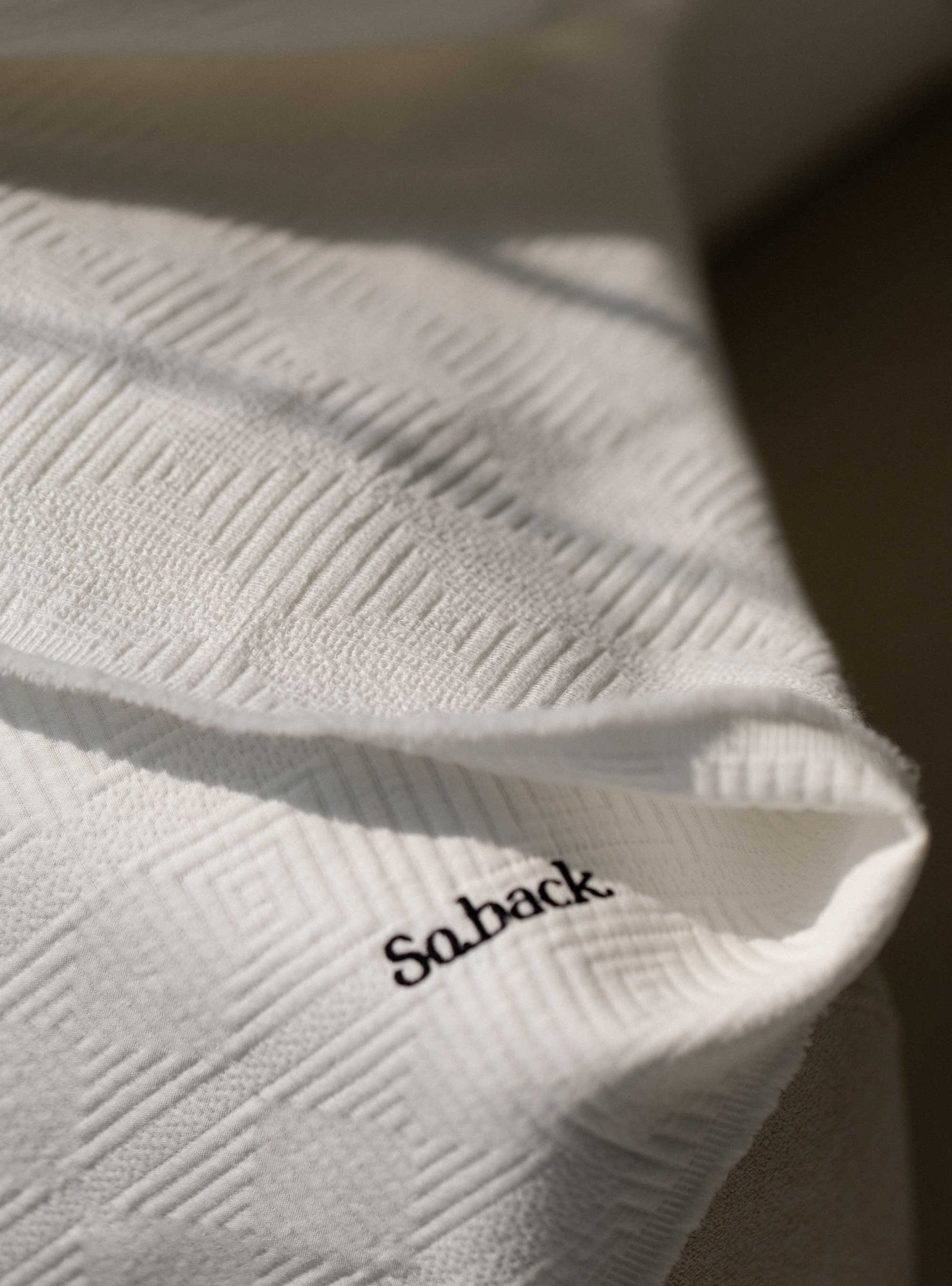 So_back Square Pattern Blanket