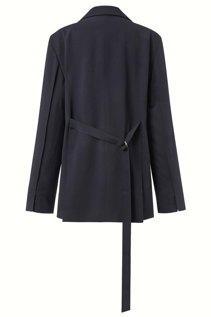 PINTUCKED POINT BELTED JACKET, NAVY