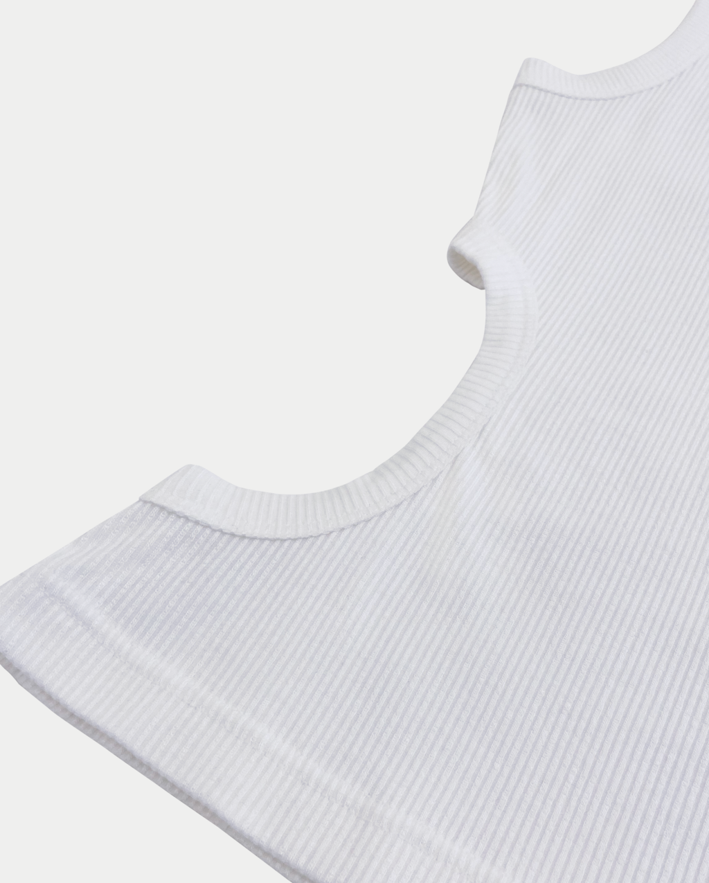 [ECO-FRIENDLY] CUT-OUT SLEEVELESS, WHITE