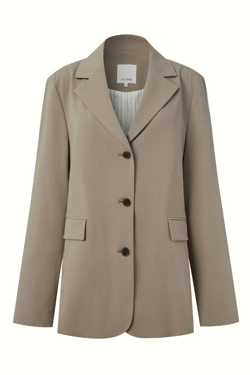 PINTUCKED POINT BELTED JACKET, BEIGE